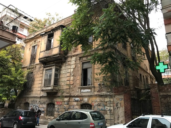 thessaloniki-lingering